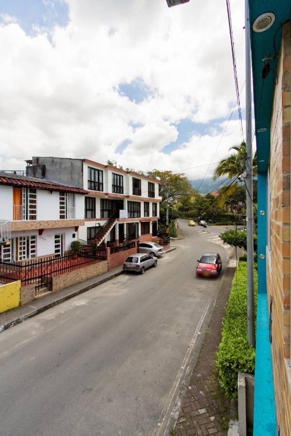 Hotel Edificio Niza80 Ibague, Acceso Digital Cerca Parque Deportivo Extérieur photo