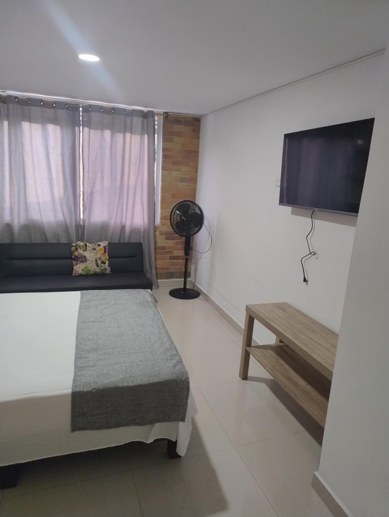 Hotel Edificio Niza80 Ibague, Acceso Digital Cerca Parque Deportivo Extérieur photo
